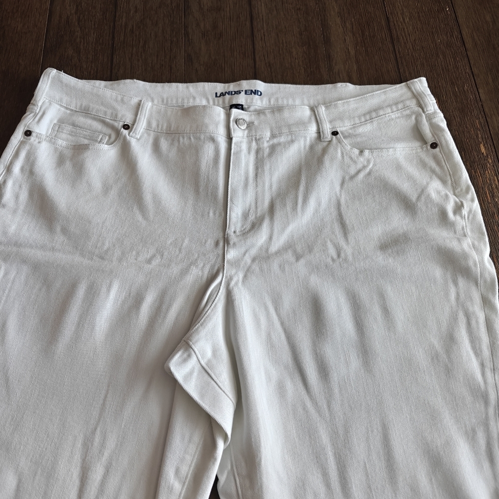 New Lands' End Women White Jeans Size.26W, NWOT - Picture 2 of 10
